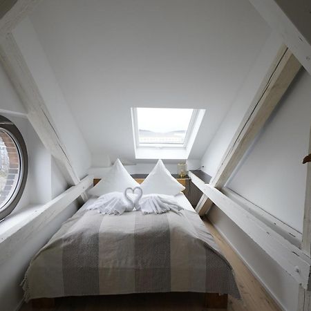 Kuenstlerzimmer Im Kulturhaus Haeselburg 格拉 外观 照片