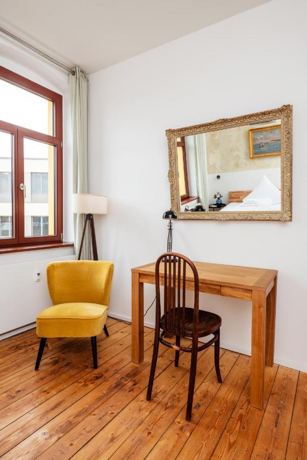 Kuenstlerzimmer Im Kulturhaus Haeselburg 格拉 外观 照片