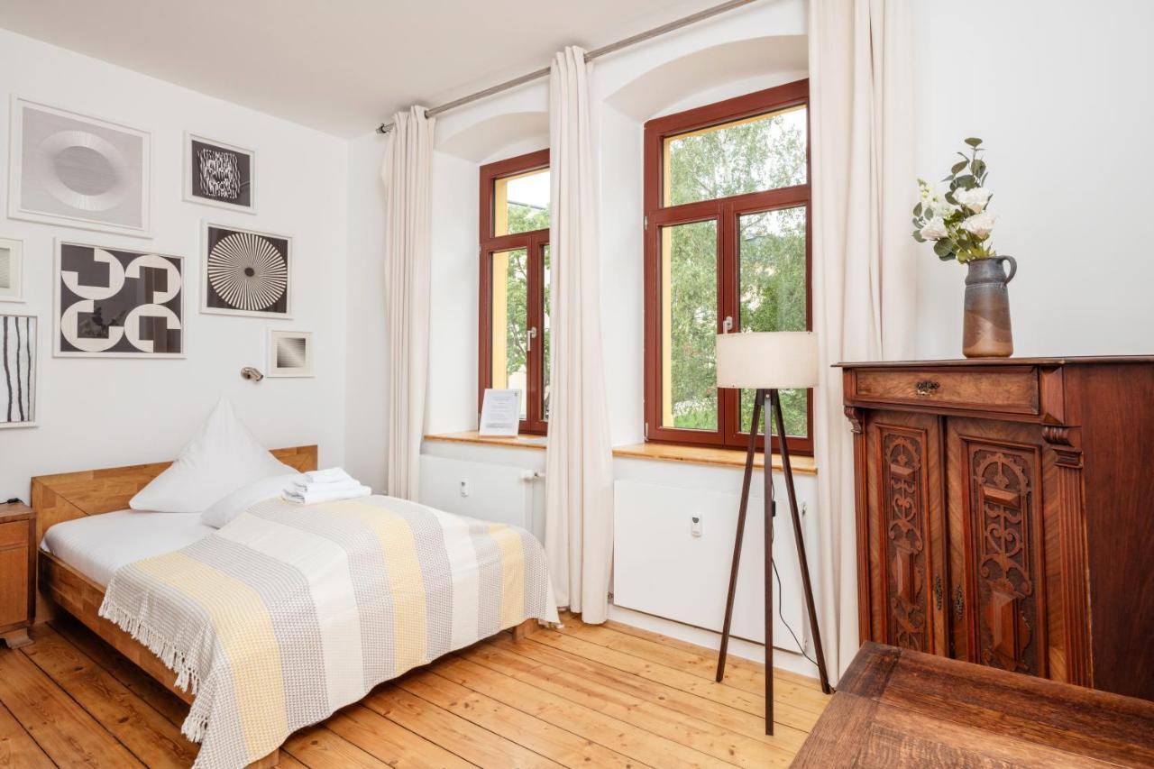 Kuenstlerzimmer Im Kulturhaus Haeselburg 格拉 外观 照片