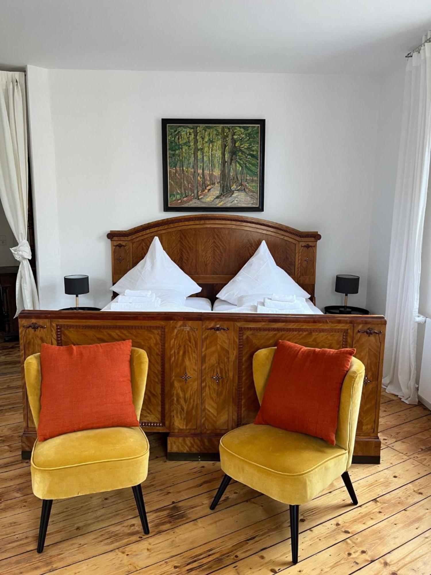 Kuenstlerzimmer Im Kulturhaus Haeselburg 格拉 外观 照片