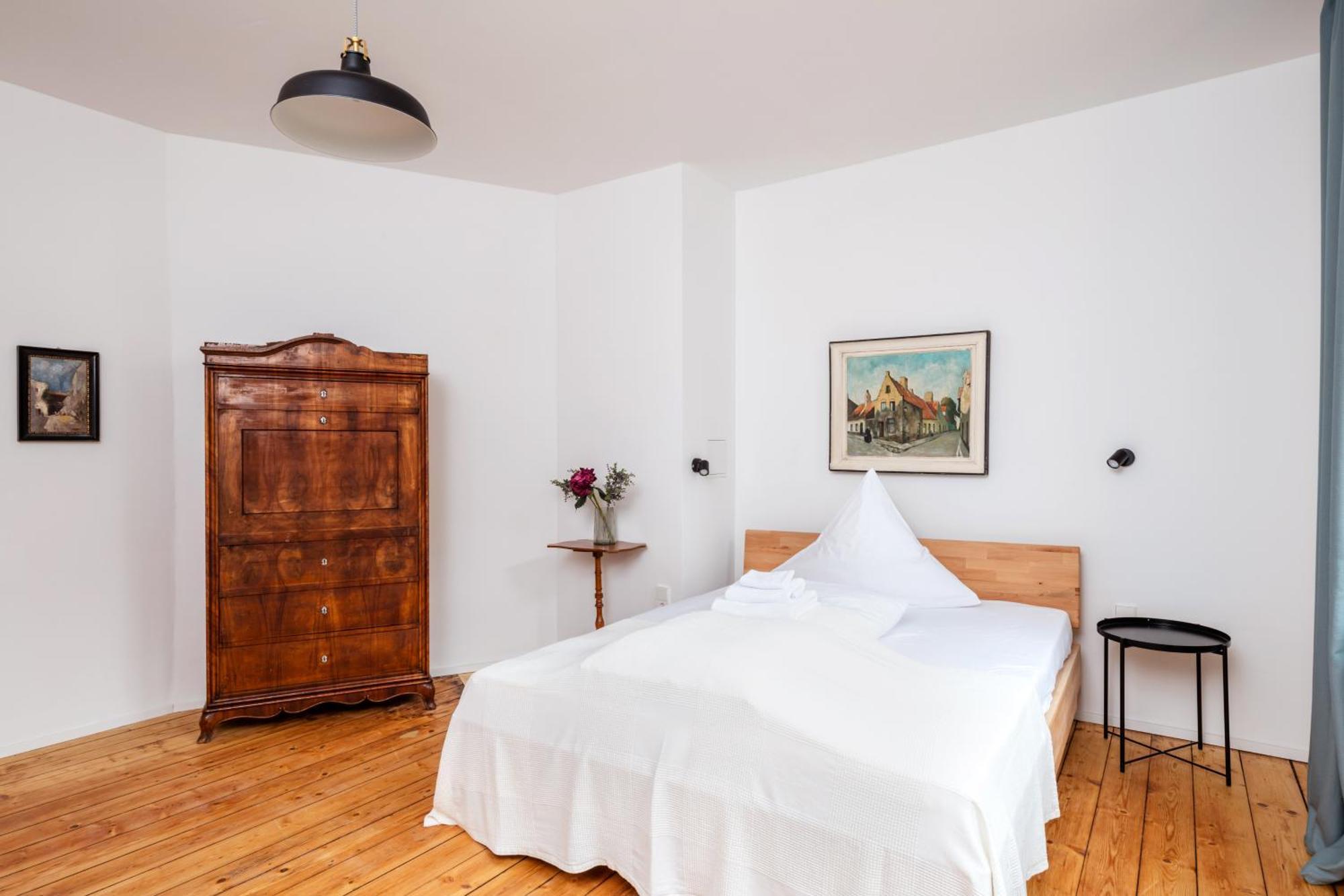 Kuenstlerzimmer Im Kulturhaus Haeselburg 格拉 外观 照片
