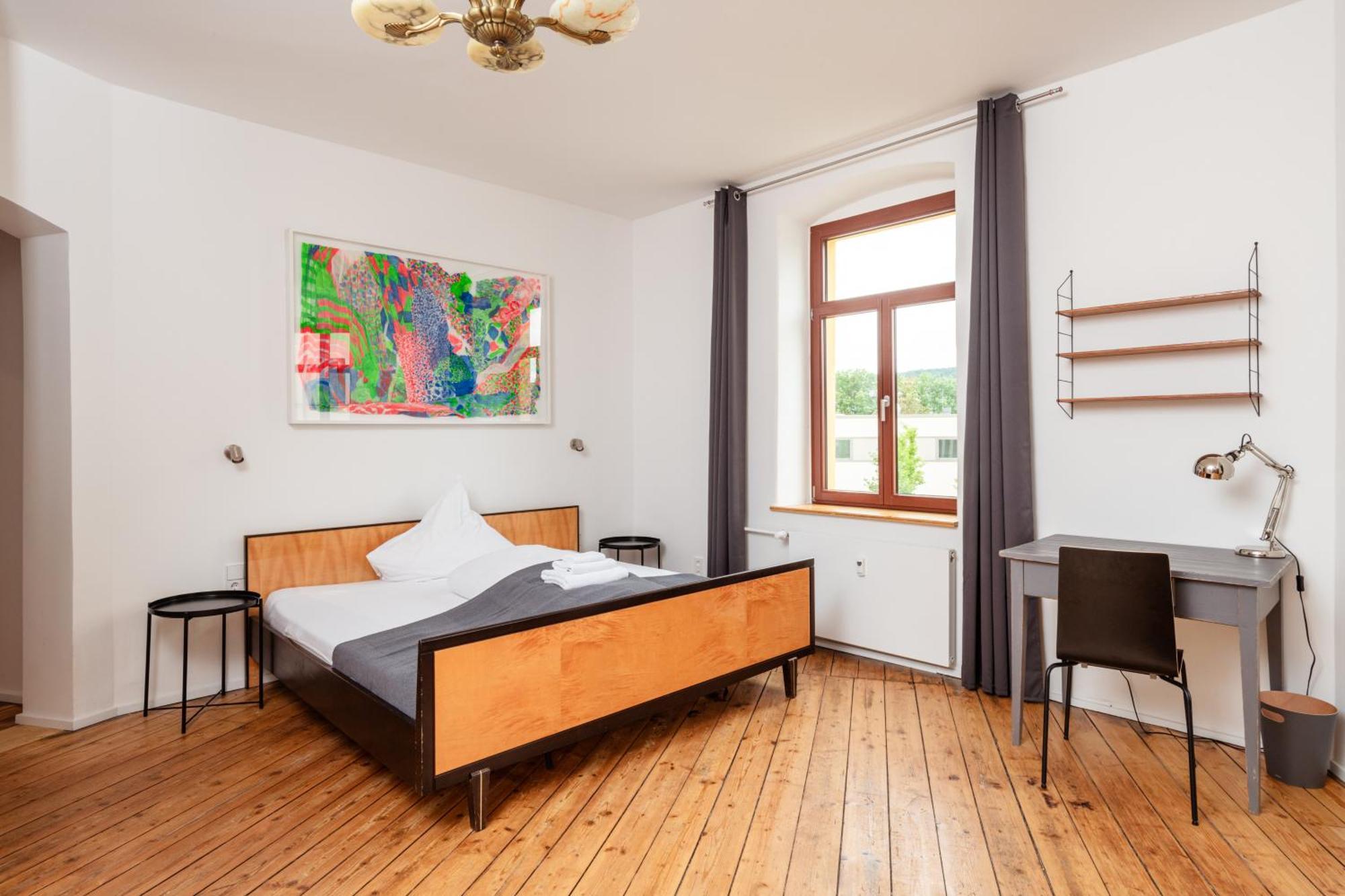 Kuenstlerzimmer Im Kulturhaus Haeselburg 格拉 外观 照片
